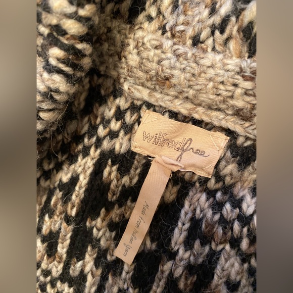 Wilfred Free Chunky Wool Knit Cardigan - Picture 5 of 5